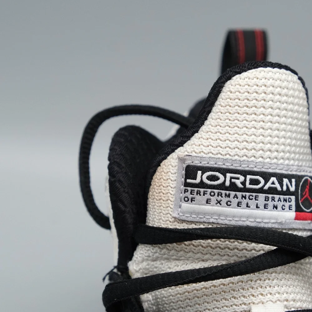 Jordan Jumpman Team II Black White Leather Basketball Shoes 7 820273-010